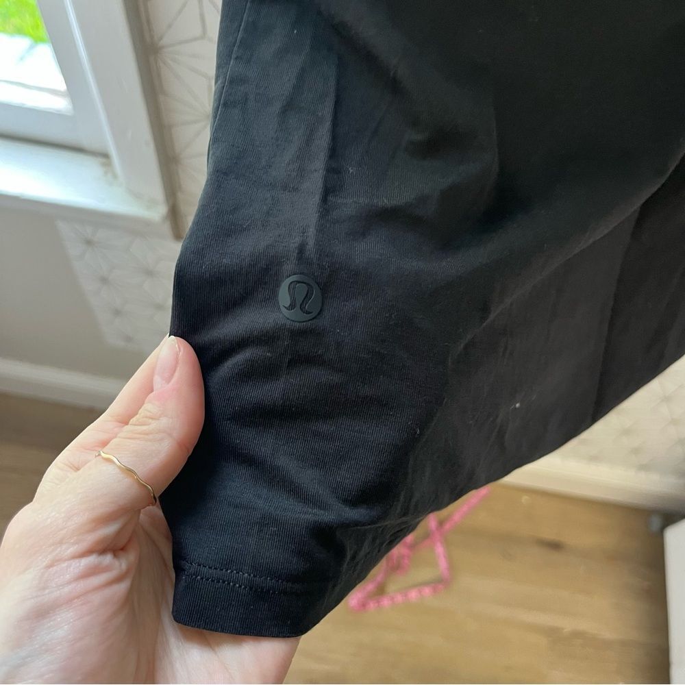 Lululemon 5 Year Basic Tee Bundle Small Navy Black - image 8